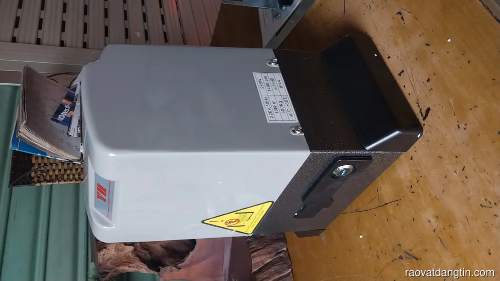 Báo Giá Motor Cổng Lùa Mới Nhất 2026 có nhiều chọn lựa tại Minh Nghĩa Door