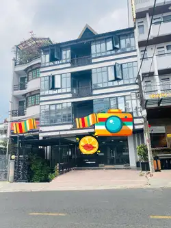 Cho thuê toà nhà 27 phòng mặt tiền đường Ba Tháng Hai phường 4 Đà Lạt giá 100 tr